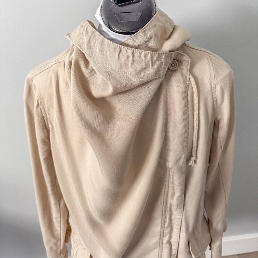Urban Outfitters Silence + Noise Waylin Asymmetrical Parka - Picture 13 of 15